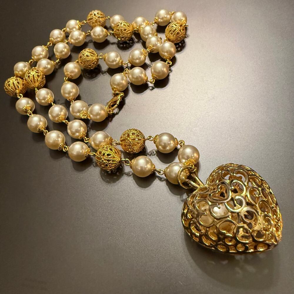 Vintage Faux Pearl Gold Tone Beaded Puff Heart Pendant